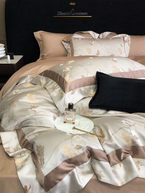 S. C. - 1054 - Cream Light Brown Metallic Frame Color - 100% Jacquard Cotton - Image 4