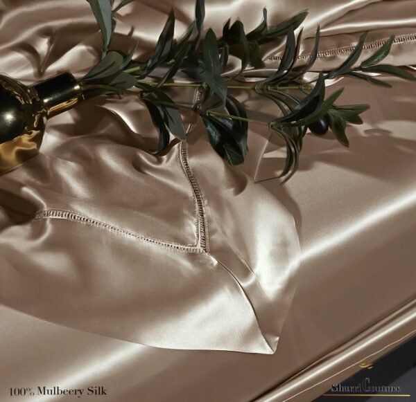 S. C. - 2001 - 100% Mulberry Silk - Metallic Golden Color - Image 5